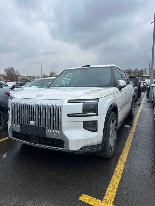 ZEEKR 9X Ultra - хамма ранглар бор