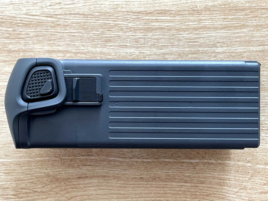 Pret FIX 1 acumulator DJI Mavic 4 Pro Intelligent Flight Battery 6654mAh GARANTIE 12/2026 in STARE ca NOUA model BWX341-6654-14.32