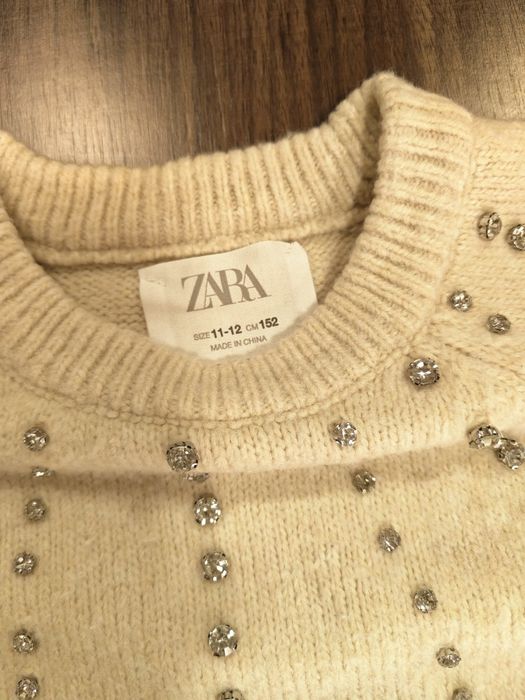 Различни блузи по 6€, подходящи за деца и жени- Zara и pepe jeans, размер 11-12,см 152; размер XS.