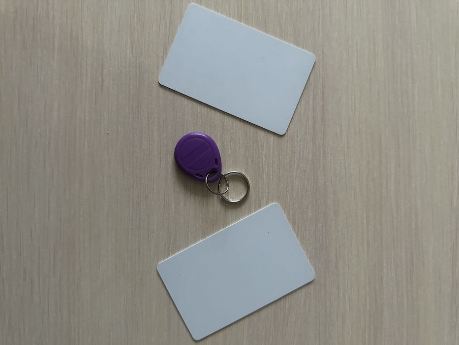 Домофонные ключи.