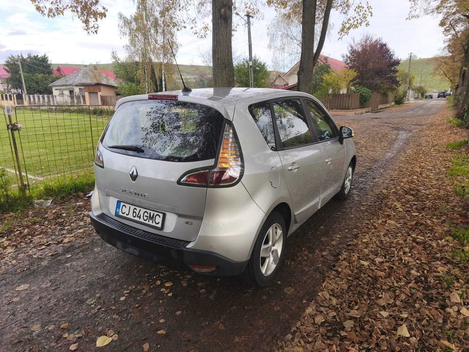 Scenic 110Cp Automată Diesel Business Edition Perfectă fără daune