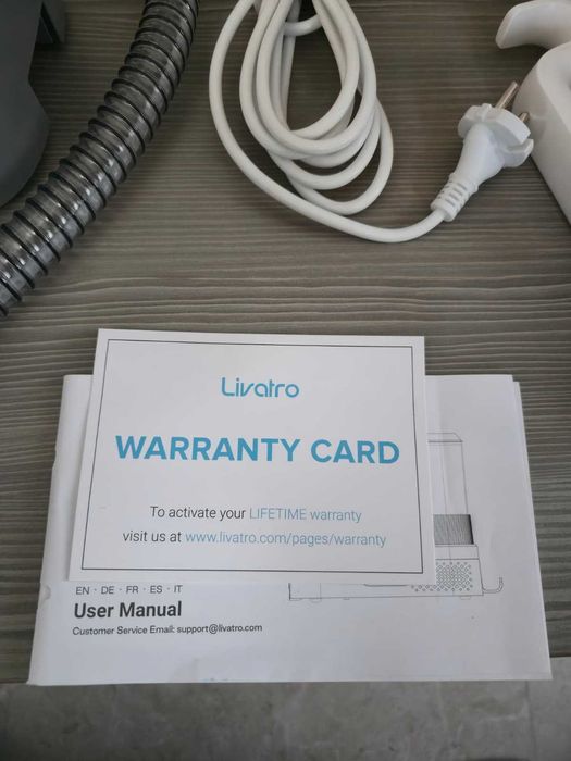 Aspirator cu spălare canapele & covoare Livatro - NOU