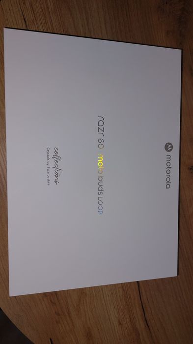 Motorola razr 60 5g+buds loop swarovski