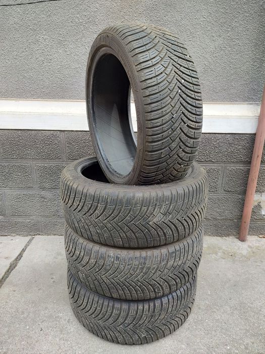 Vând Set Cauciucuri 205/45/17 All Season Kleber Import recent Germania