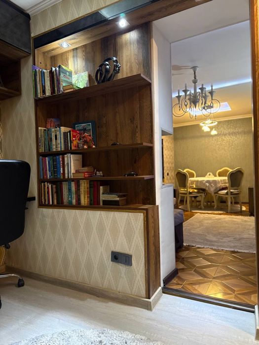 Ойбек метро. 45м2  срочно