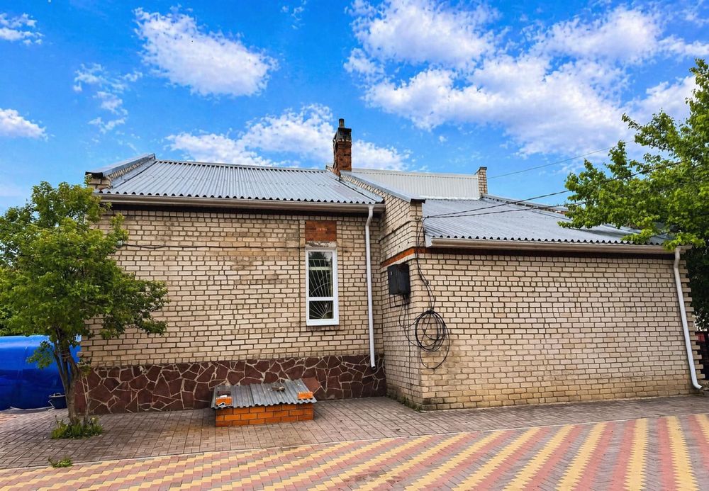 Продаю дом в лесу