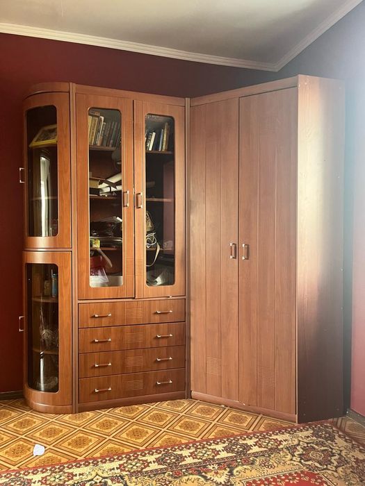 Продаю шкаф в хорошем состояние