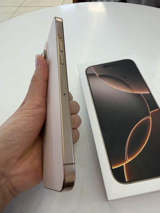 Продам iPhone 16 Pro Max 256 ГБ
