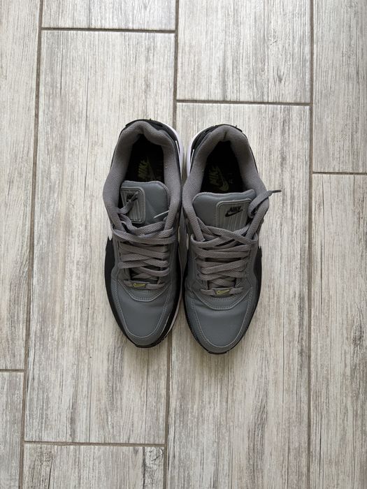 NIKE AIR Max Ltd 3