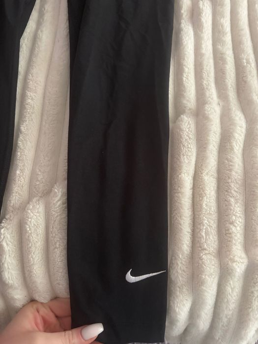Спортен клин Nike