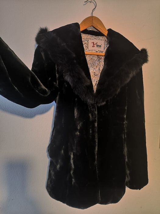 Haina BLANA marime M -  NOUA! DEOSEBITA!