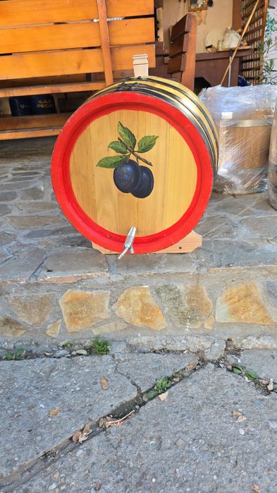 Butoi 50l salcâm tuica ,vin alb