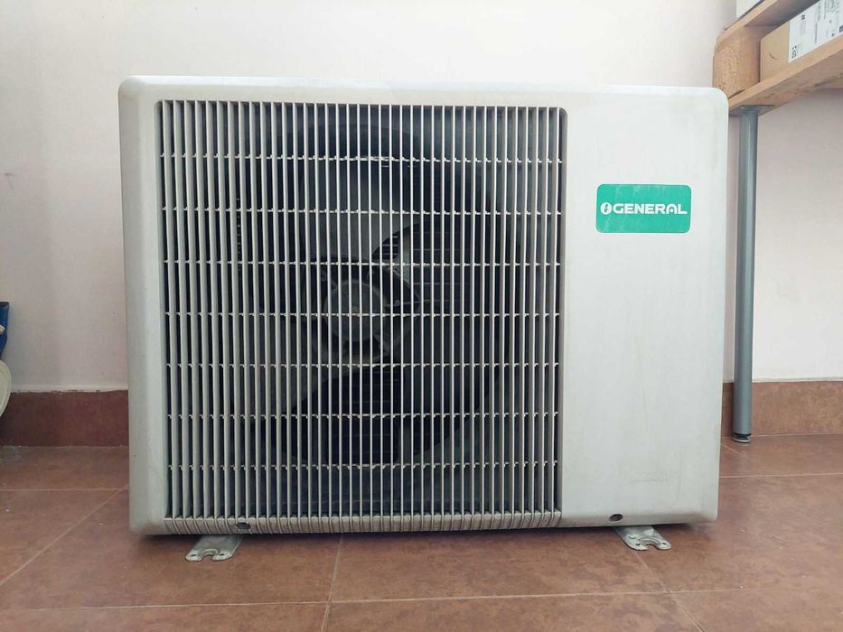Климатик Fujitsu General 12BTU