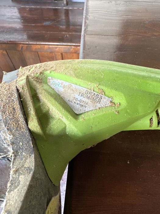 Продавам тример за трева