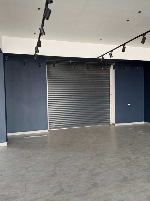 Аренда! Автосалон 6-этажное КОМ.ПОМЕЩЕНИЕ вдоль дороги, первая линия!