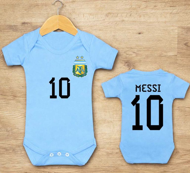 БЕБЕШКО боди РОНАЛДО / Ronaldo / Messi / Меси с ИМЕ и НОМЕР по ИЗБОР.