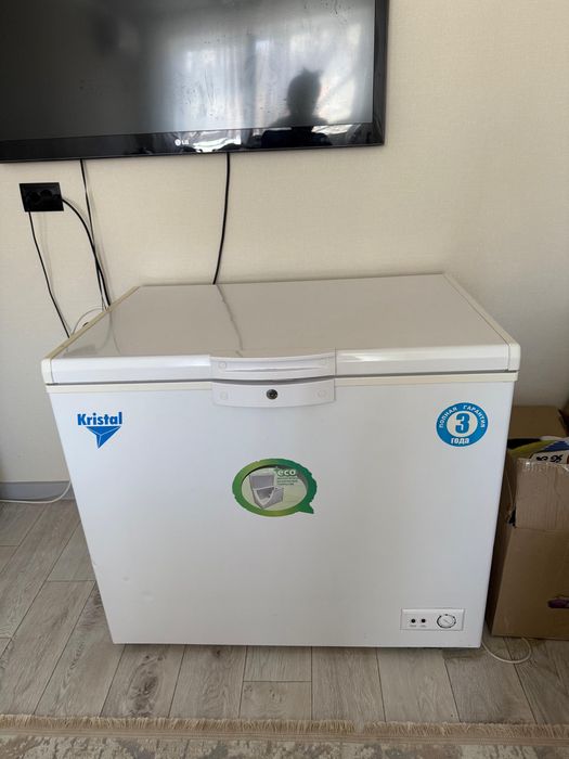 Продам Морозильник