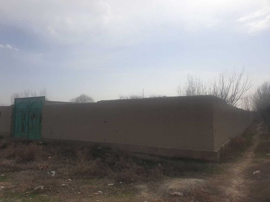 Bo`lib to`lashga yer joy sotiladi