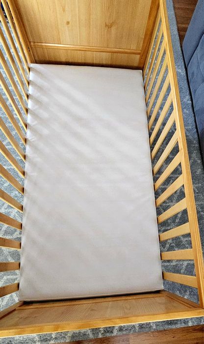 Манеж детский с матрасом