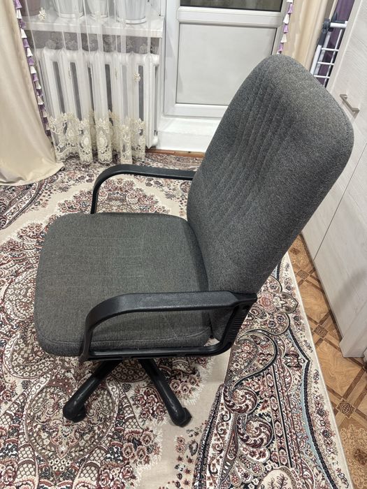 компютерное кресло