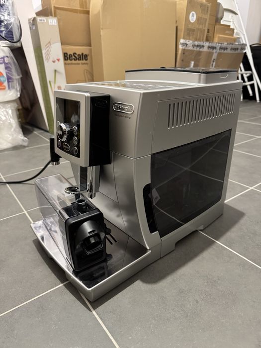 Espressor automat De'Longhi Cappuccino ECAM 23.460.S