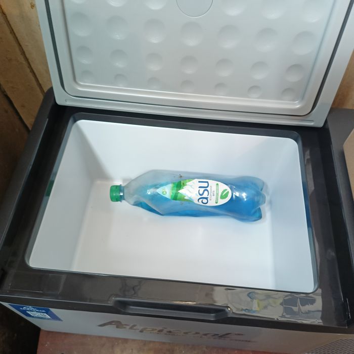 Продам авто холодильник новый