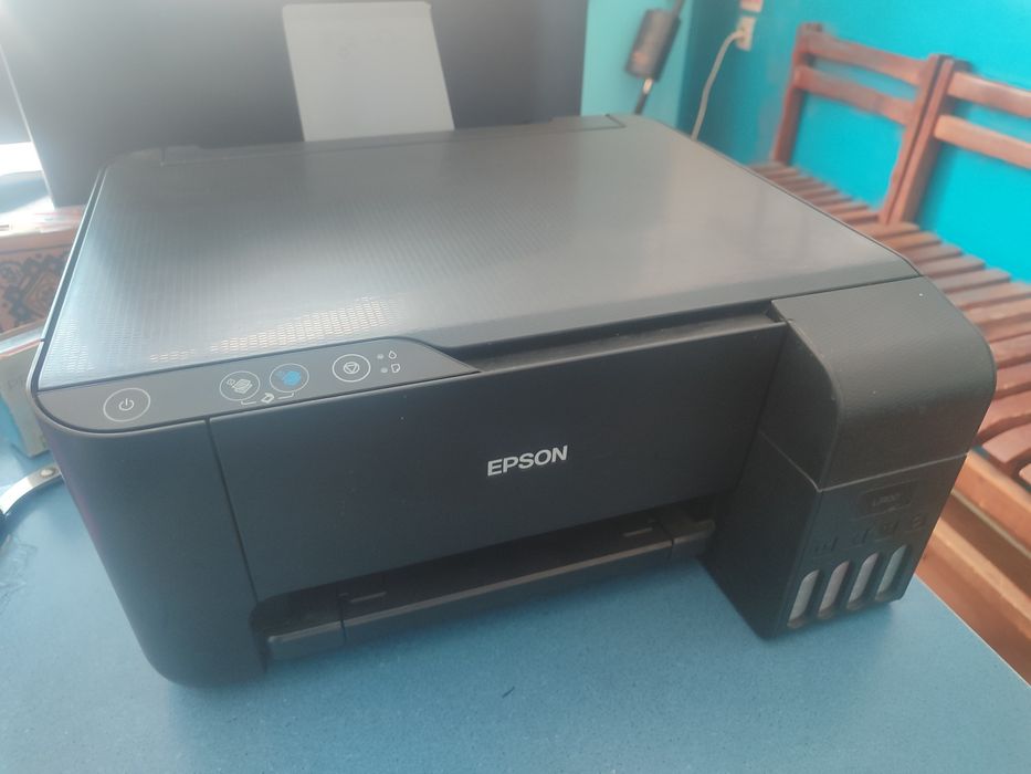 Продается 3 в 1 принтер,сканер,ксерокс