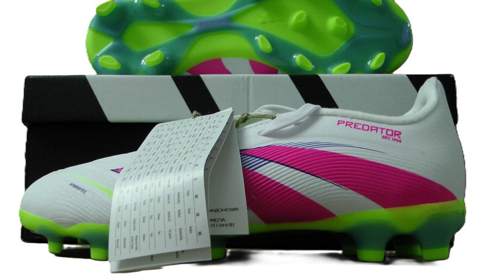 Ghete fotbal crampoane NOI Adidas Predator League marimea 34