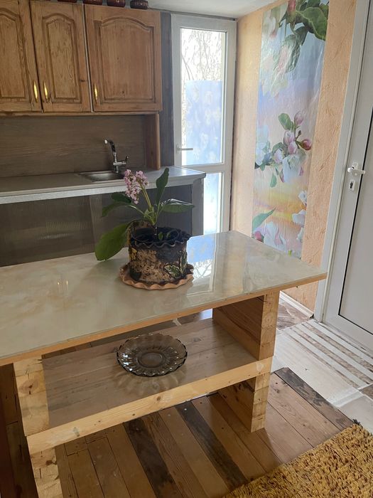 Дава се под наем Етаж от къща в София, Център - 60 кв.м за 663 € - Снимка #1