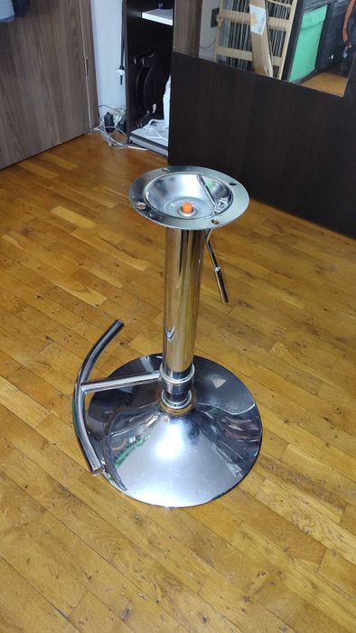 Suport scaun cu picior