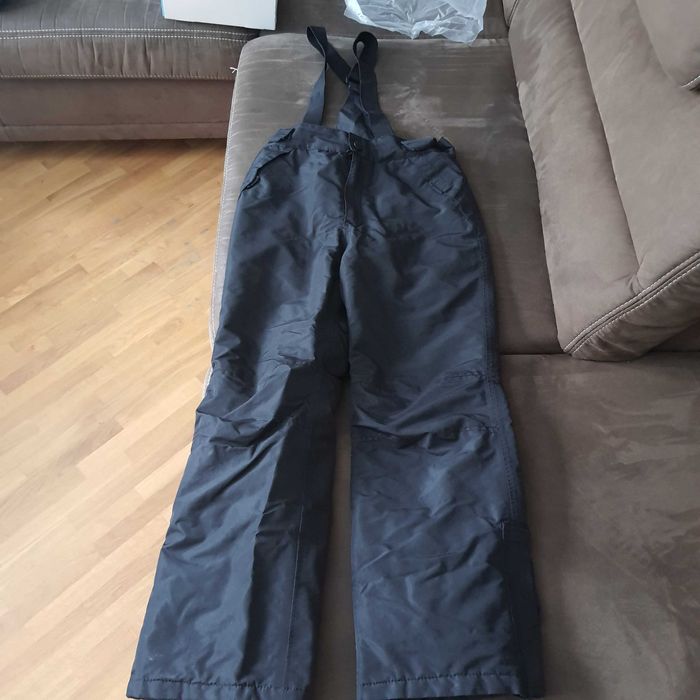 Черна грейка Марикита