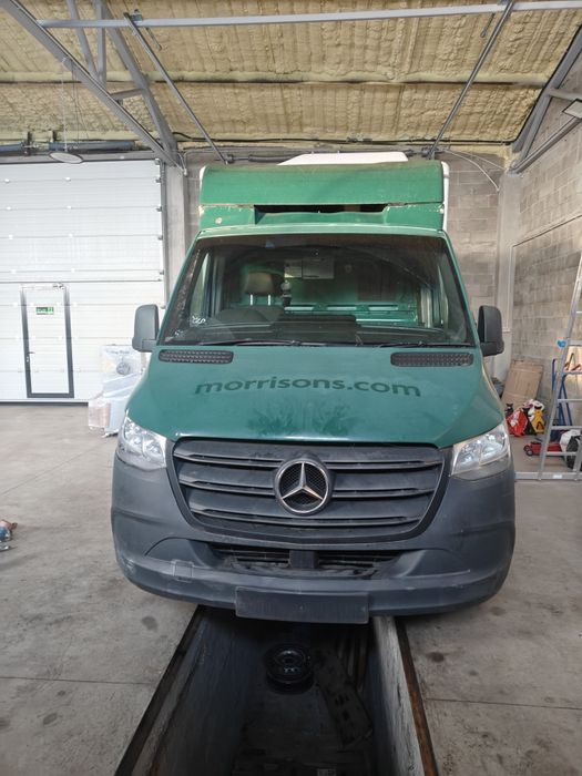 Dezmembrez Mercedes Sprinter  907 2019