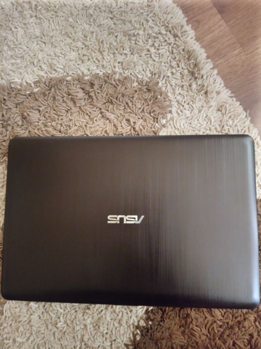 Asus vivoBook Max
