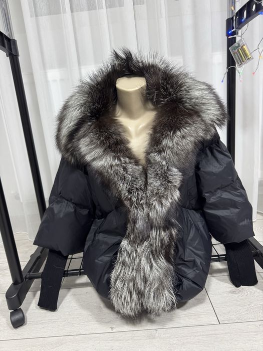 Geaca cu blana de vulpe naturala