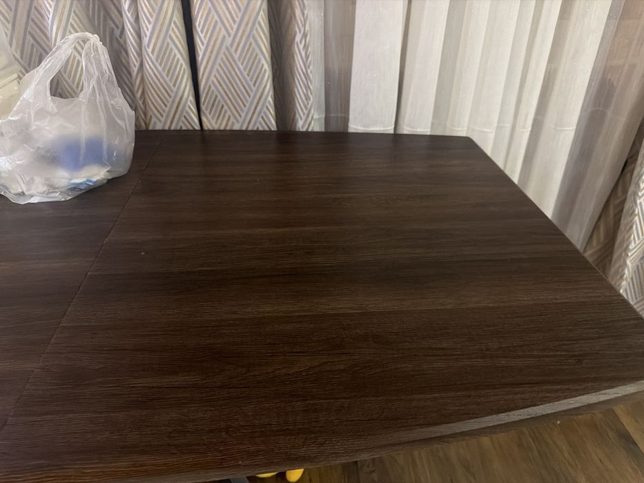Продам стол 2 метра качественный
