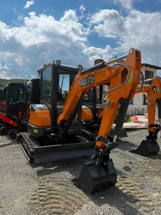 Miniexcavator Macao STX25