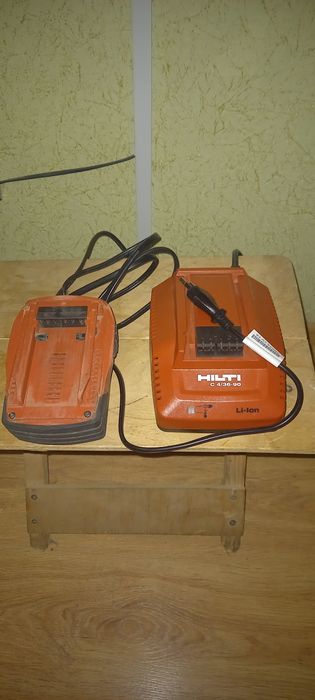 HILTI зарядное + аккумулятор