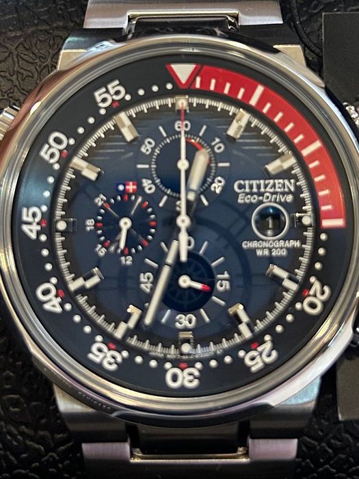 CITIZEN ECO-DRIVE мужские наручные часы привезены из США новые упаковк