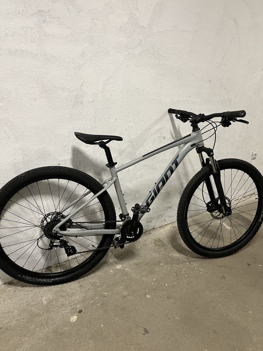 Продавам Giant Talon 2!