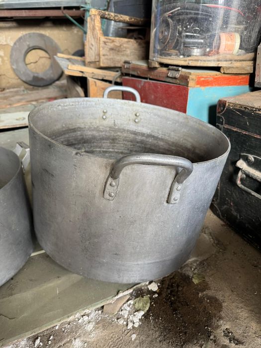 Продаются кастрюли