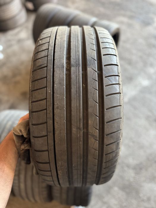 255/45/17 DUNLOP , set in stare foarte buna !