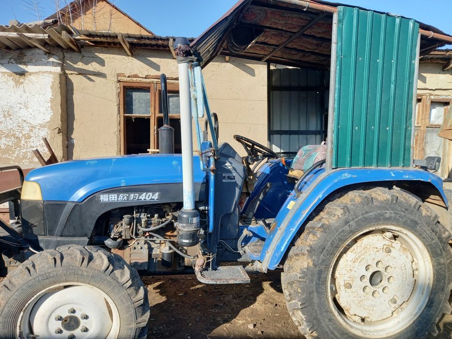 Трактор и прицеп