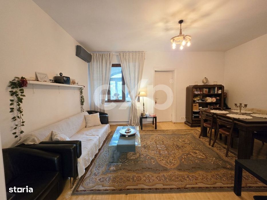 Decebal, Delea Noua, apartament de vanzare etaj 1 cu centrala proprie