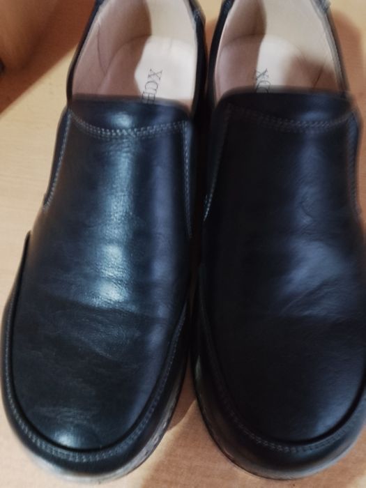Черни обувки нови номер 43