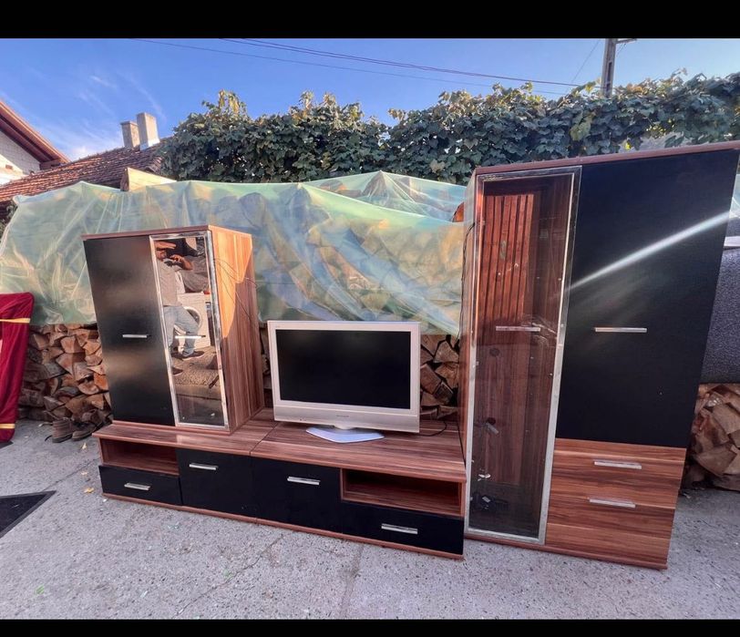 Mobila utilizată foarte puțin