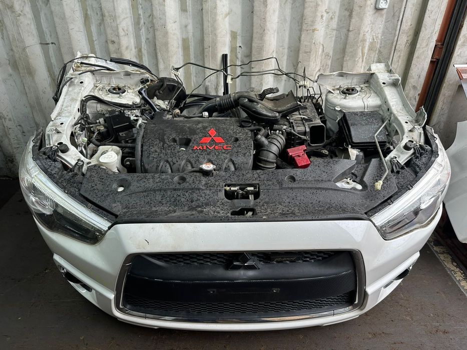 Mitsubishi acx морда