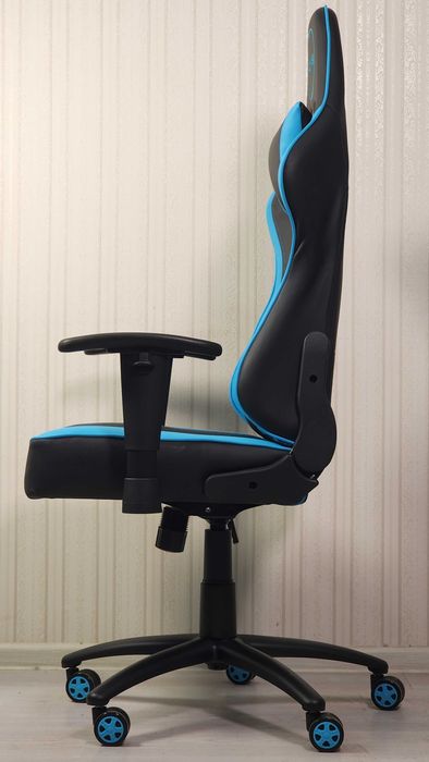 Продается игровое кресло - SONIC