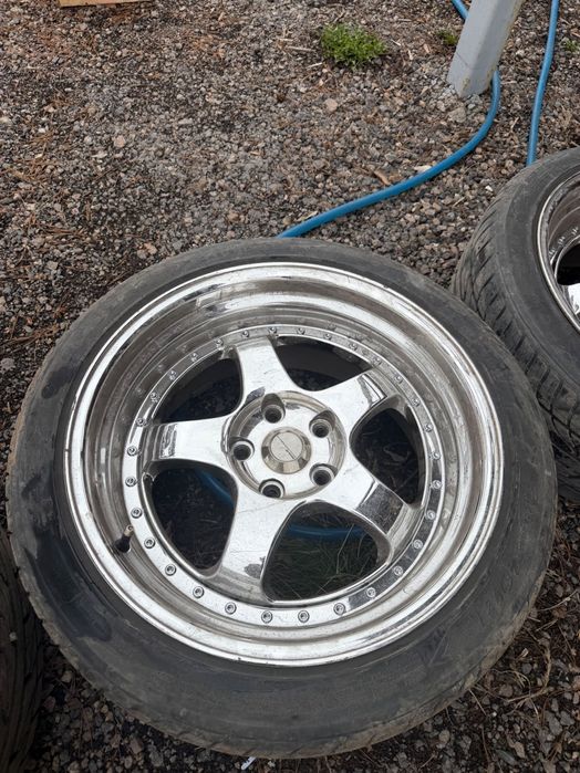 Срочно продам диски