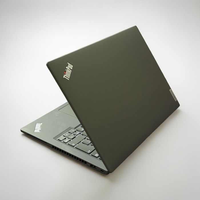 14’ FHD+IPS 500nits/i7-1360p/Thinkpad P14s g4/Nvidia RTX A500/32GB LPDDR5x/512GB SSD/Гаранция