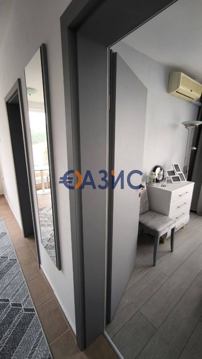 Продава се Тристаен апартамент в Свети Влас - 82 кв.м за 1147 €/кв.м - Снимка #10